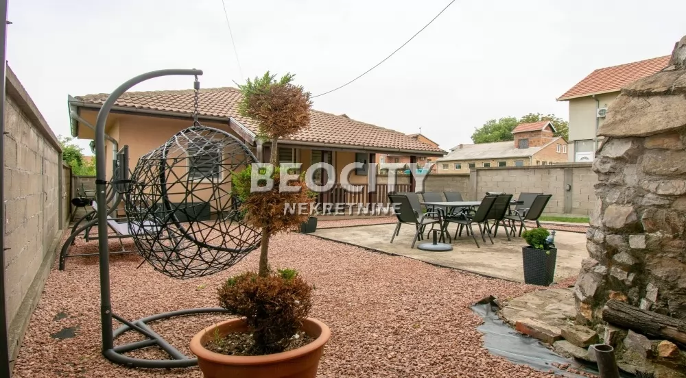 četvorosobna kuća, 100 m2, Altina, Aleksandra Petrovića ID: 131709 16