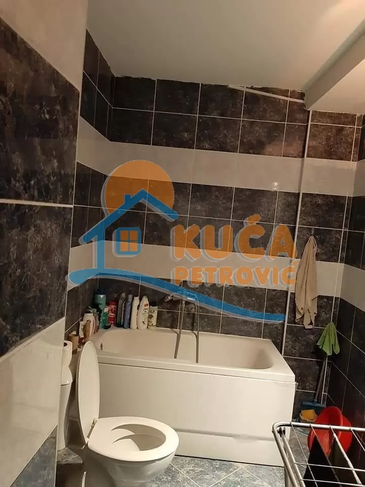 Dvosoban stan, 50 m2, Centar, Kej Kola srpskih sestara ID: p-016352 13