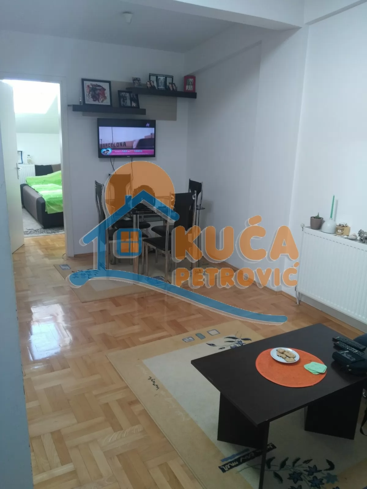Dvosoban stan, 50 m2, Centar, Kej Kola srpskih sestara ID: p-016352 5