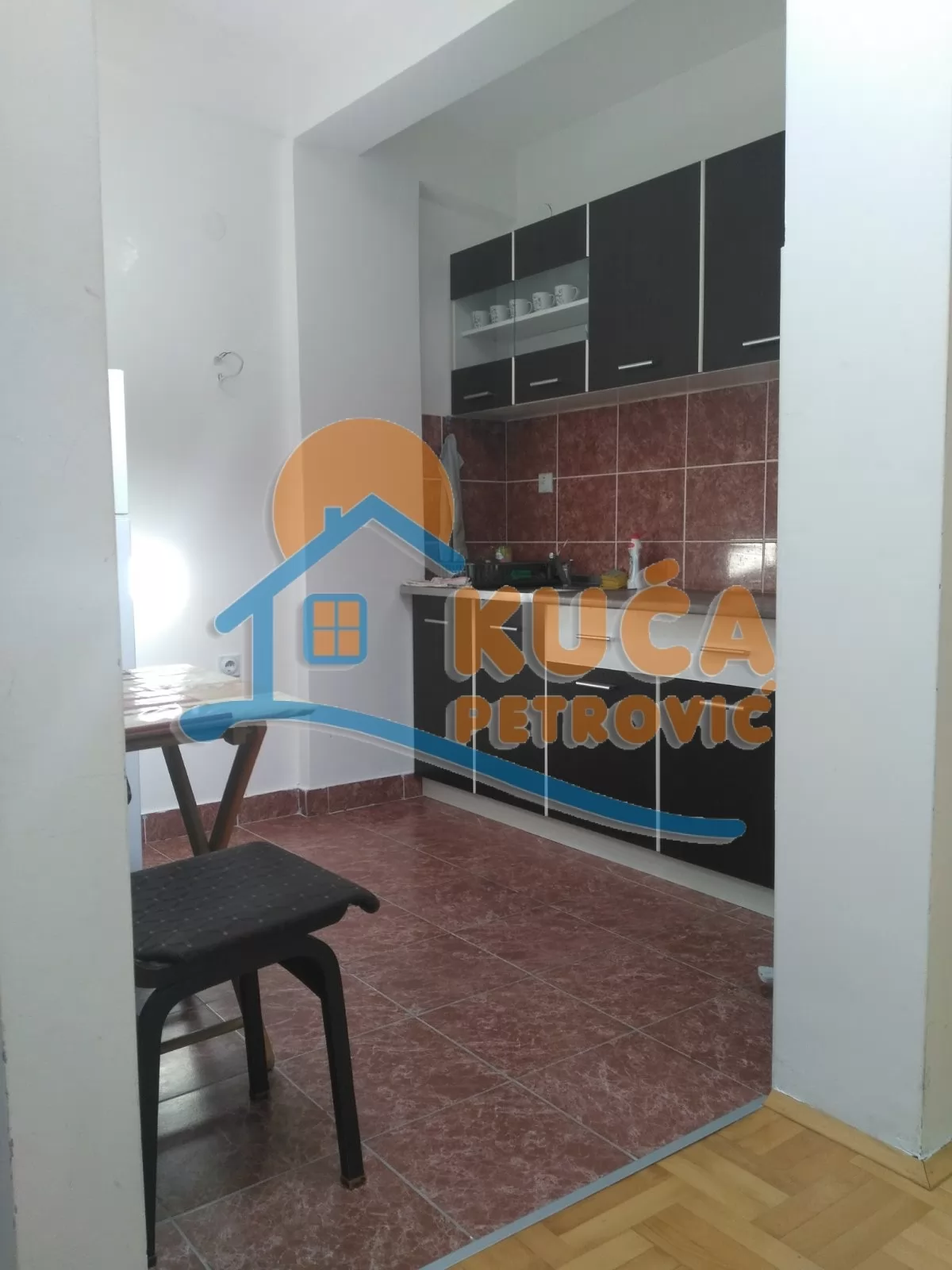 Dvosoban stan, 50 m2, Centar, Kej Kola srpskih sestara ID: p-016352 7