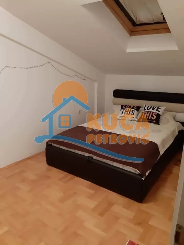 Dvosoban stan, 50 m2, Centar, Kej Kola srpskih sestara ID: p-016352 8