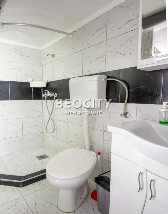 Jednosoban stan, 30 m2, Centar, Strahinjića Bana ID: 131809 14