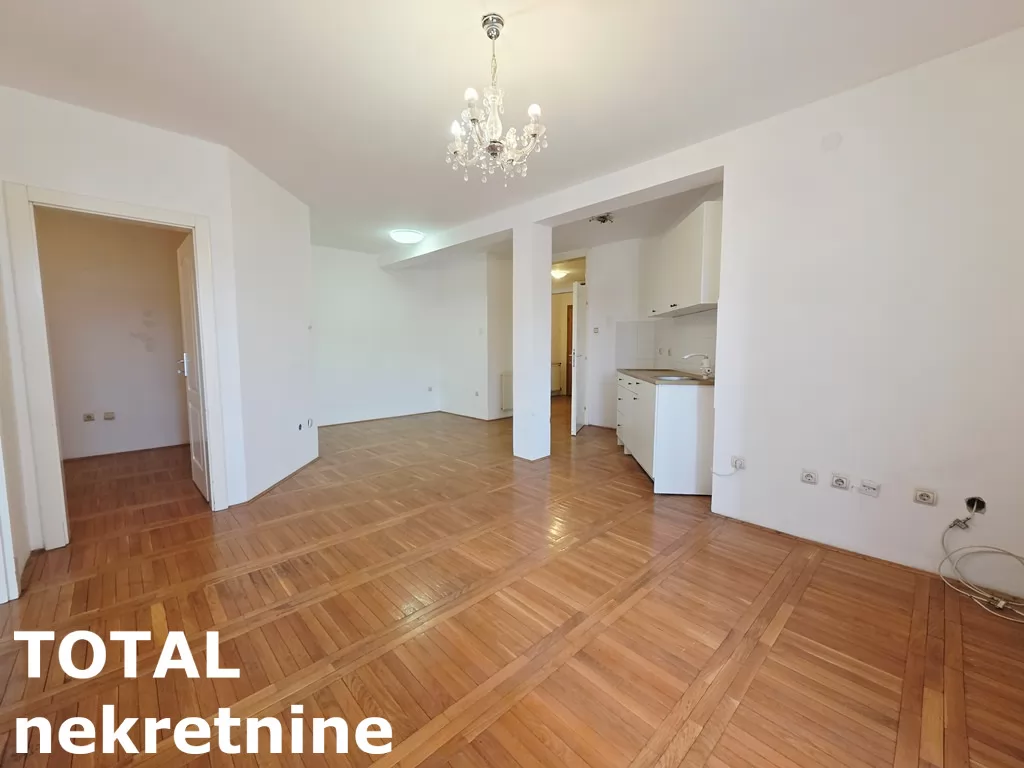 Stan,NOVI SAD,GRBAVICA,kv: 70.00, € 175000, ID: 1102585 2
