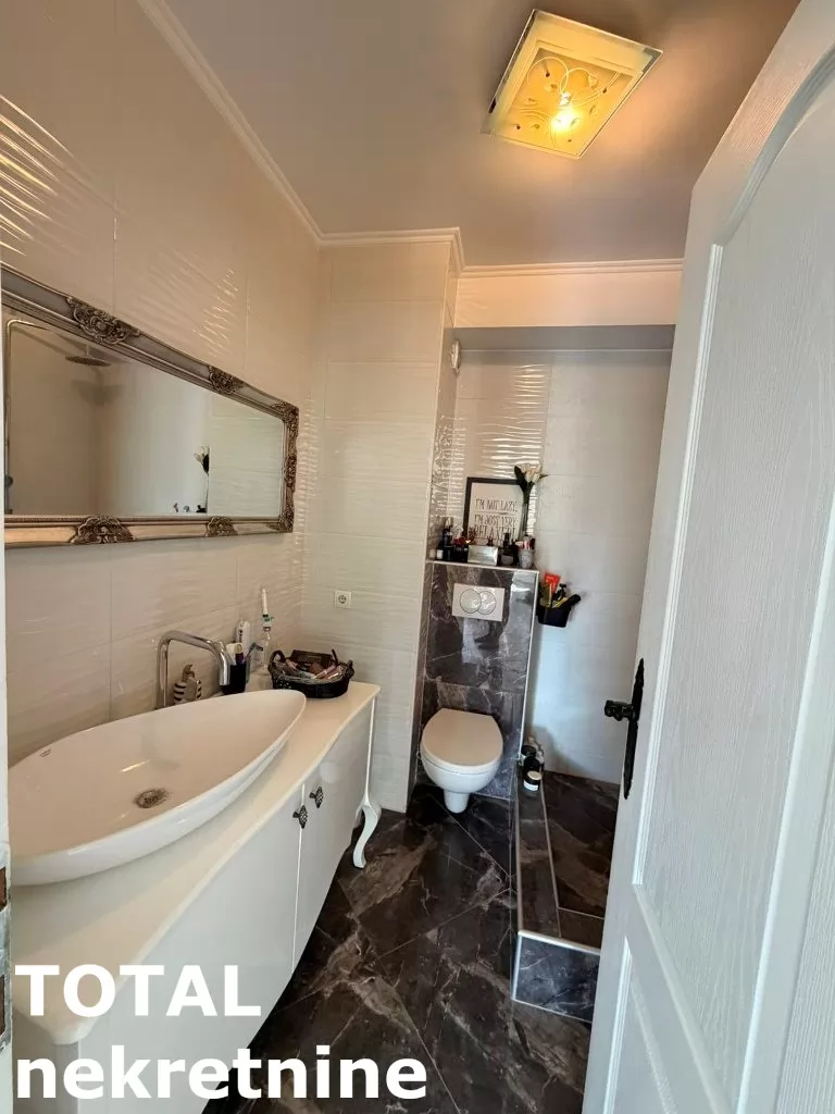 Stan,NOVI SAD,ZELEZNICKA STANICA,kv: 56.00, € 153000, ID: 1102587 19