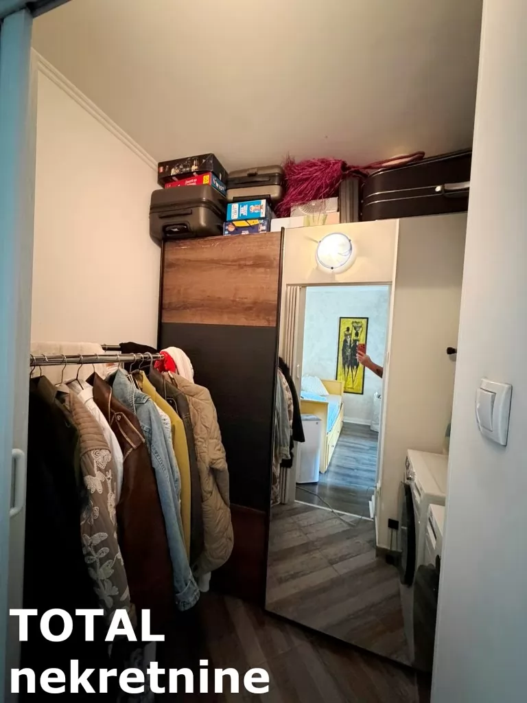 Stan,NOVI SAD,ZELEZNICKA STANICA,kv: 56.00, € 153000, ID: 1102587 21