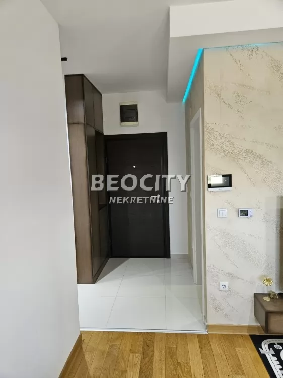 Dvosoban stan, 51 m2, Plavi horizonti, Milke Lukić ID: 131870 1