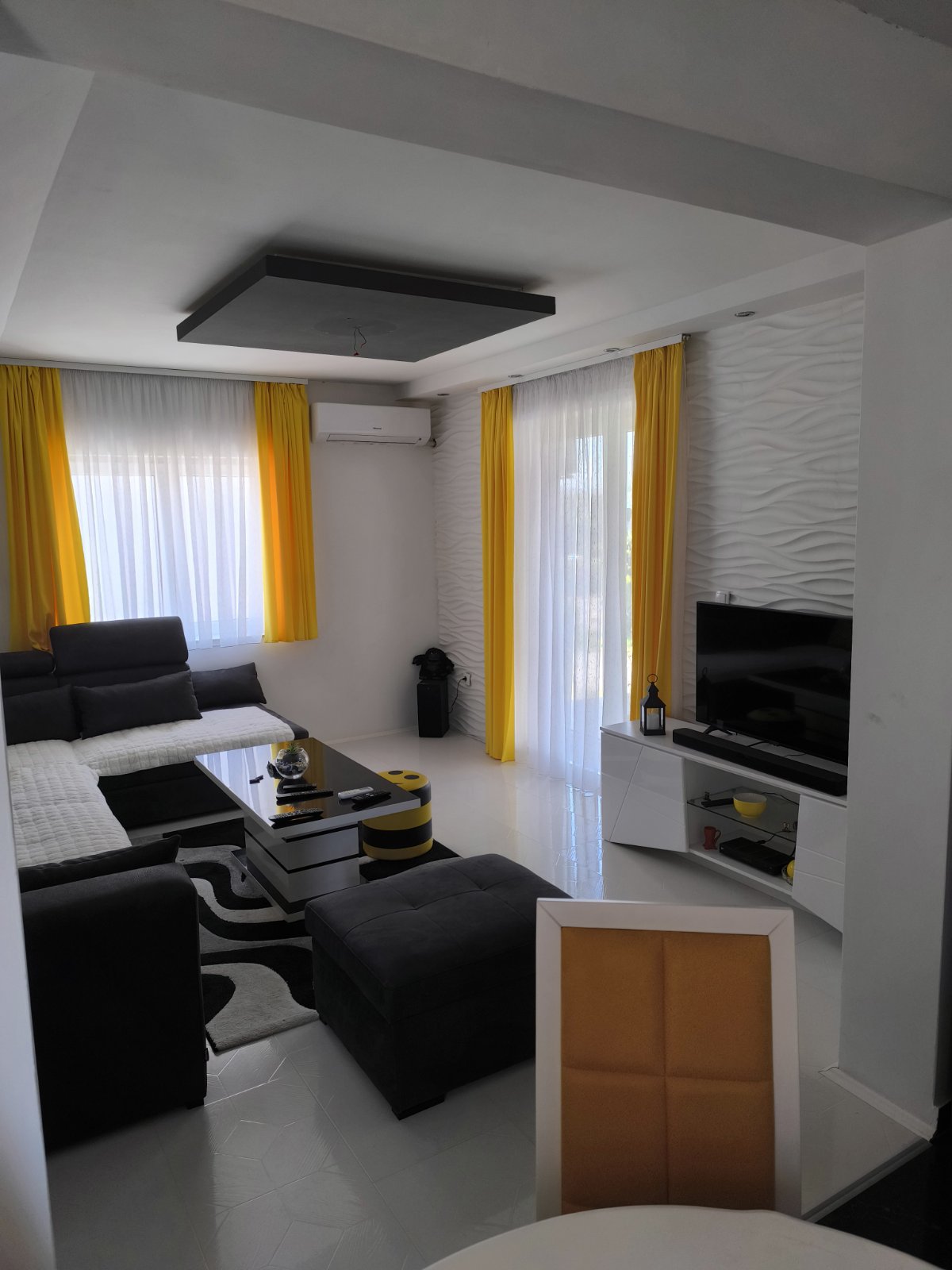 Kuca na prodaju 280m2 Sajlovo Novi Sad 2