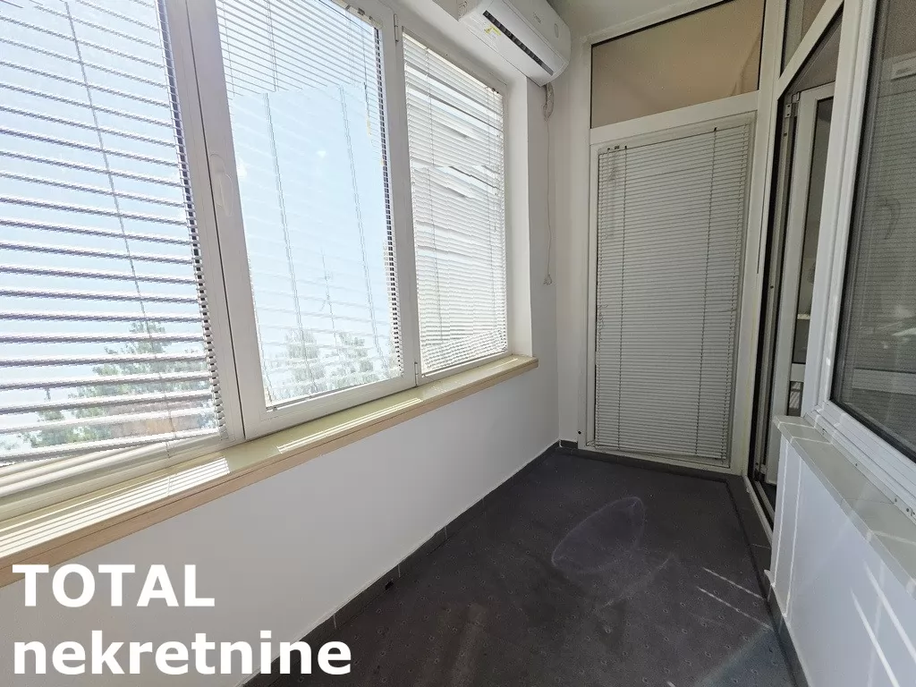 Stan,NOVI SAD,BULEVAR,kv: 46.00, € 143000, ID: 1102583 11