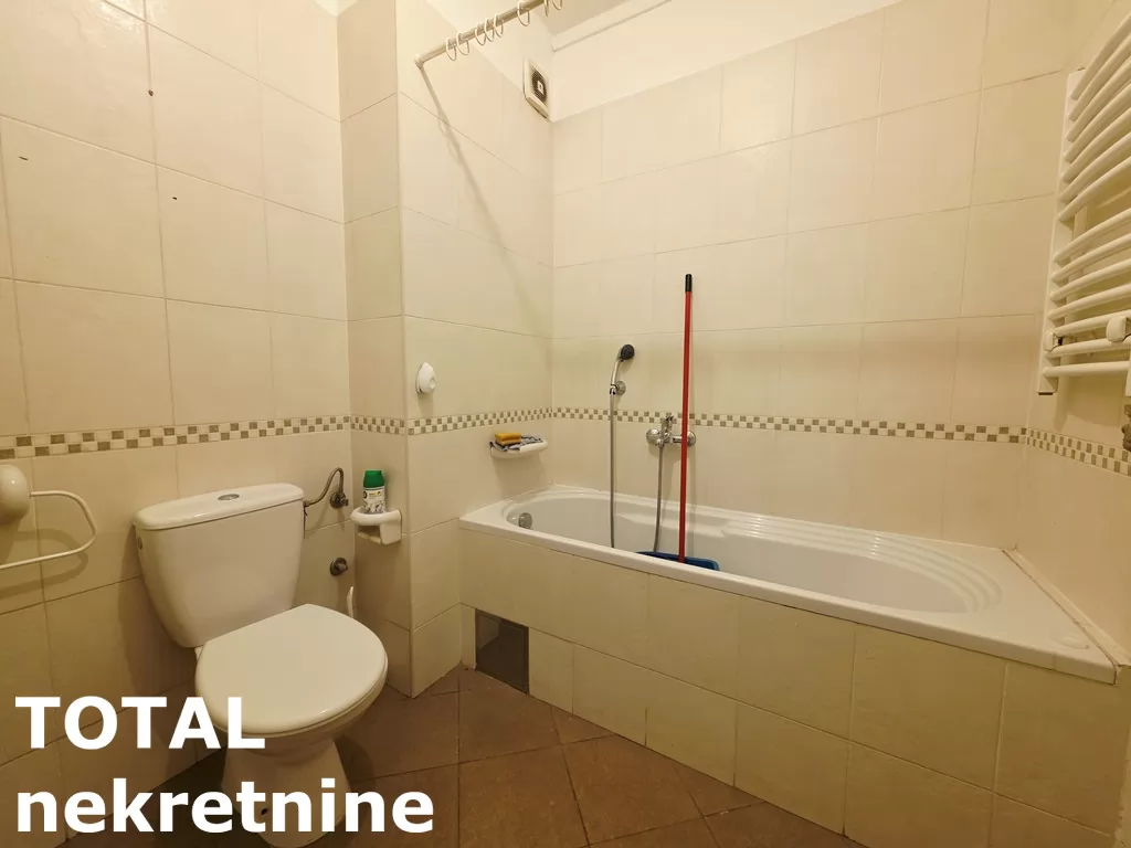 Stan,NOVI SAD,BULEVAR,kv: 46.00, € 143000, ID: 1102583 13