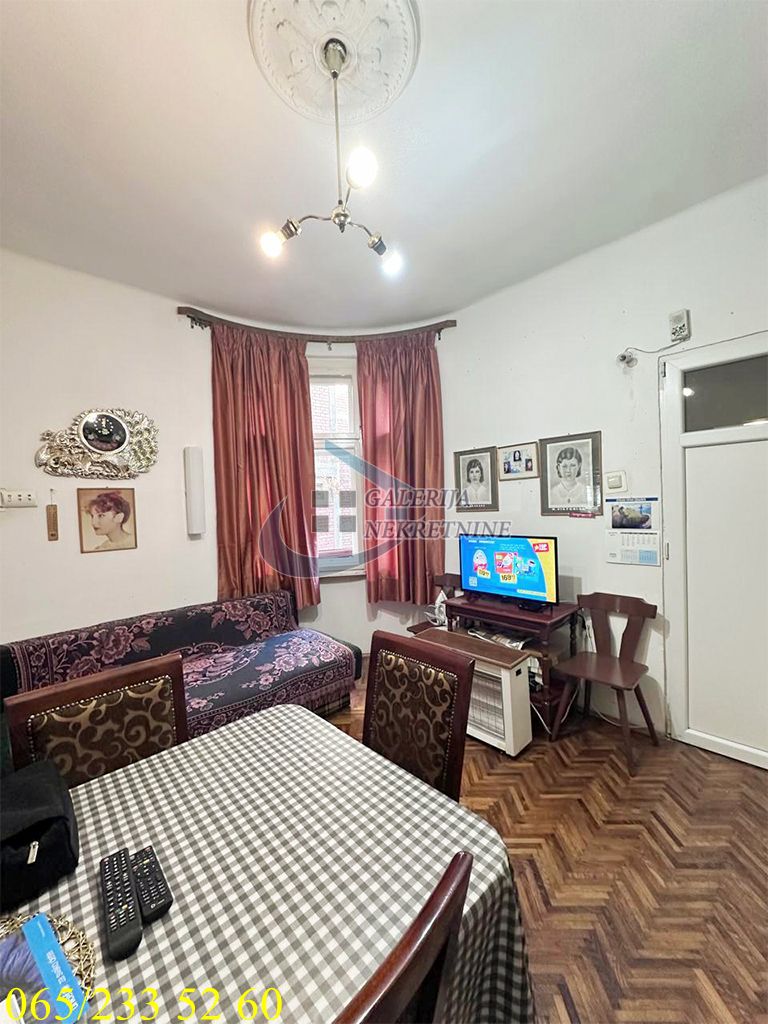 Vračar  Hram Sv  Save   Mutapova 46m2 5