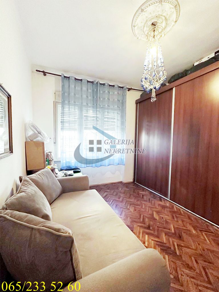 Vračar  Hram Sv  Save   Mutapova 46m2 3