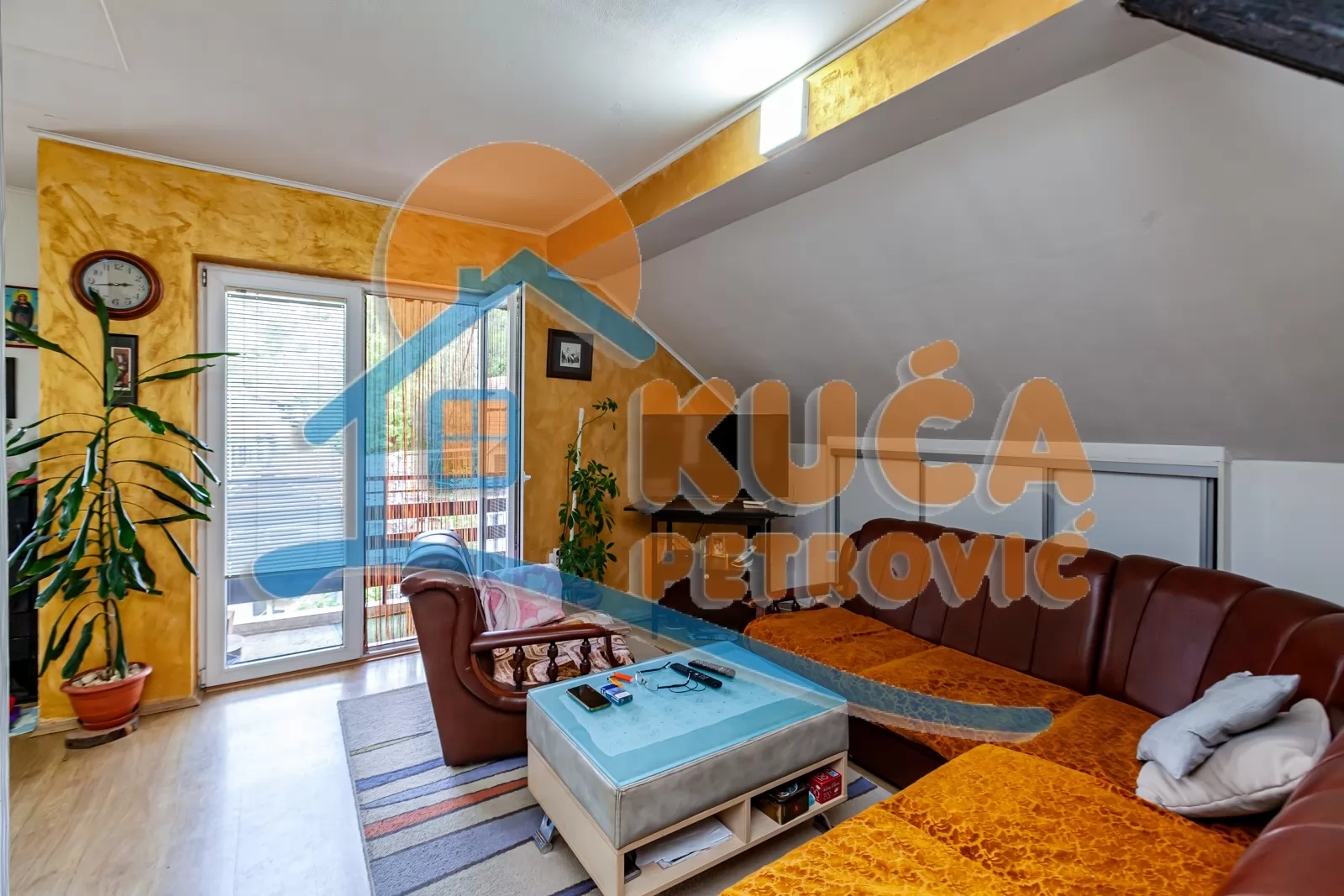 četvorosoban stan, 88 m2, Ćele kula, Stanoja Glavaša ID: p-016373 1