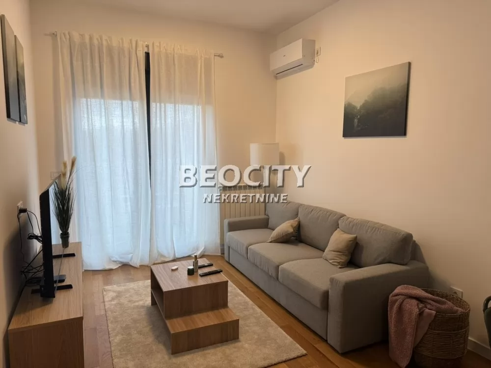 Dvosoban stan, 38 m2, Zvezdarska šuma, Ledinačka ID: 131858 3