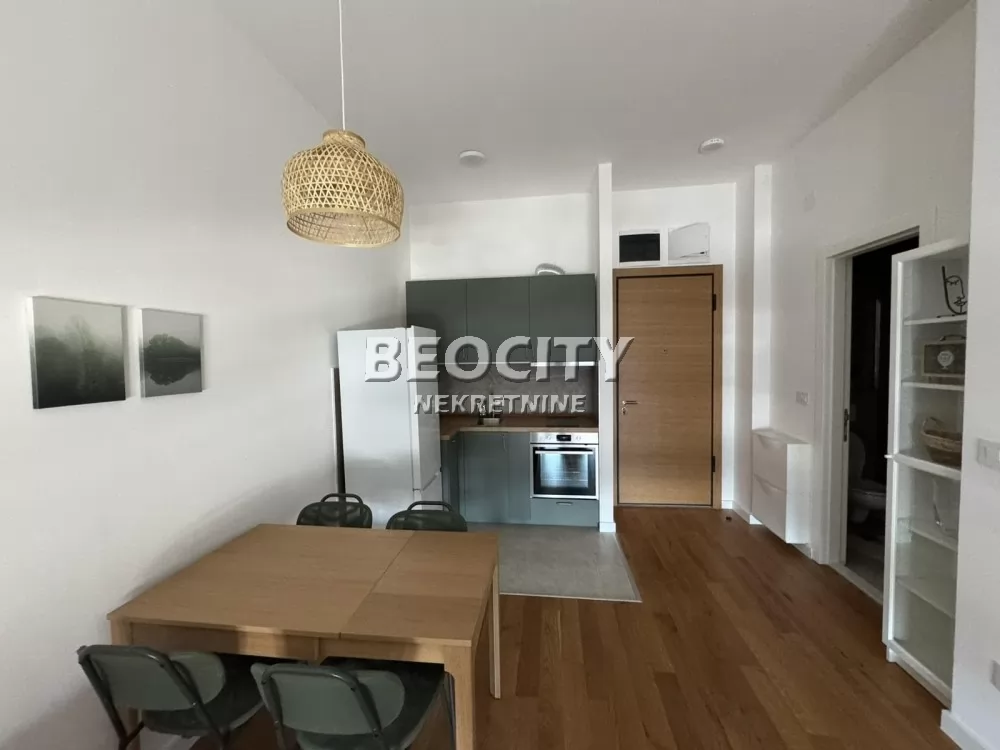 Dvosoban stan, 38 m2, Zvezdarska šuma, Ledinačka ID: 131858 4