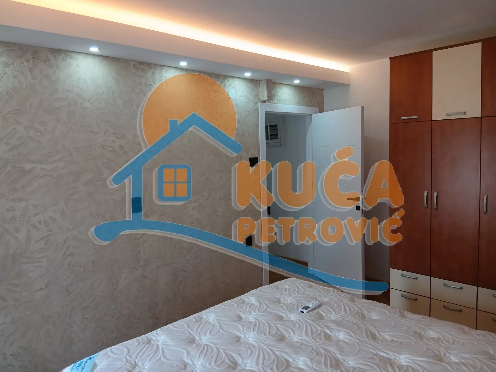 Dvosoban stan, 42 m2, Centar, Orlovića Pavla ID: i-016372 25