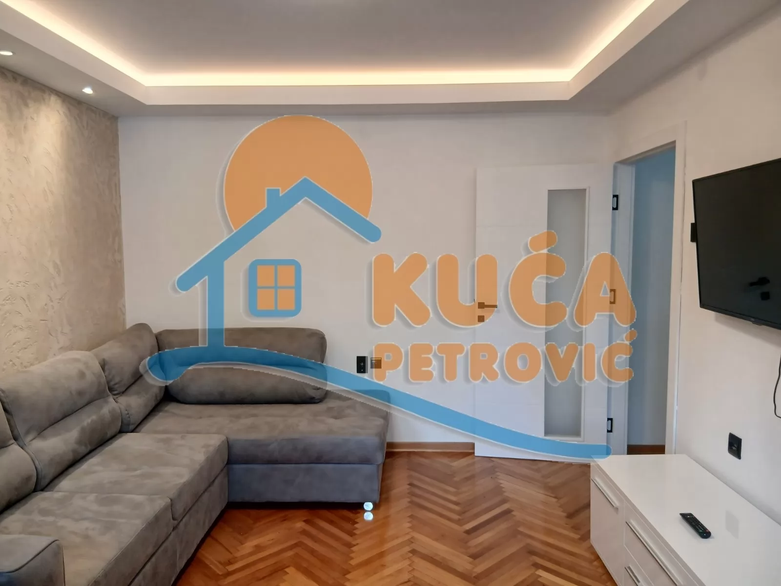 Dvosoban stan, 42 m2, Centar, Orlovića Pavla ID: i-016372 8
