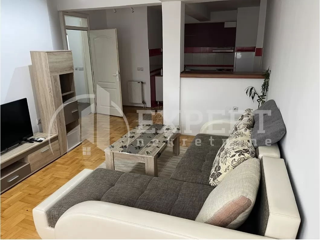 Dvosoban stan, 52 m2, Centar, Sinđelićev trg ID: p-015845 1