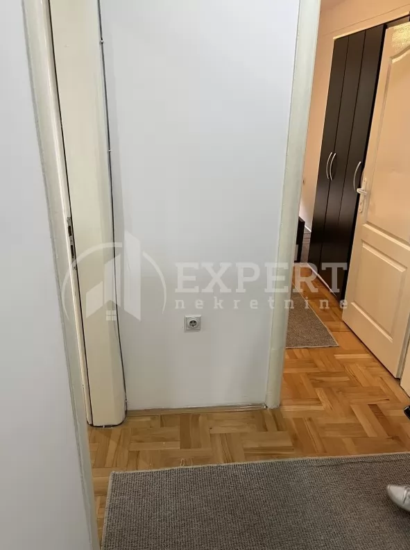 Dvosoban stan, 52 m2, Centar, Sinđelićev trg ID: p-015845 5