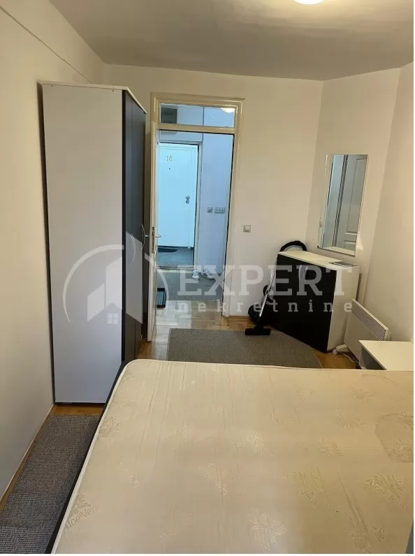 Dvosoban stan, 52 m2, Centar, Sinđelićev trg ID: p-015845 8