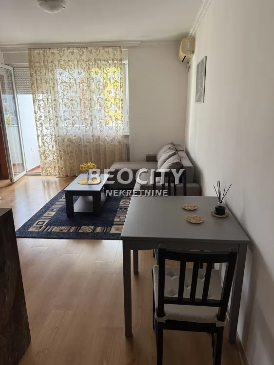 Dvosoban stan, 40 m2, Novi Sad, Augusta Cesarca ID: 127334 5