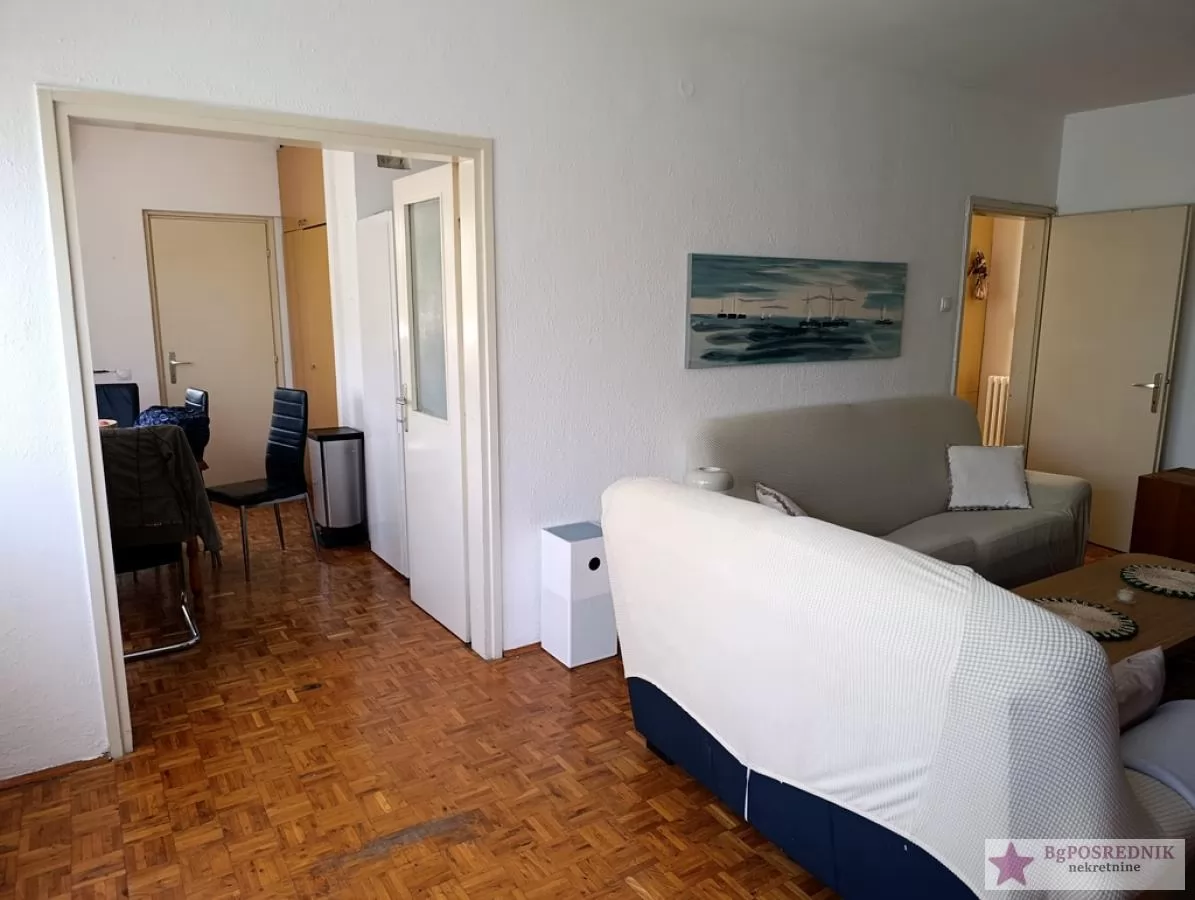 Novi Beograd, Hotel Jugoslavija, Bulevar Nikole Tesle, 76m2 4