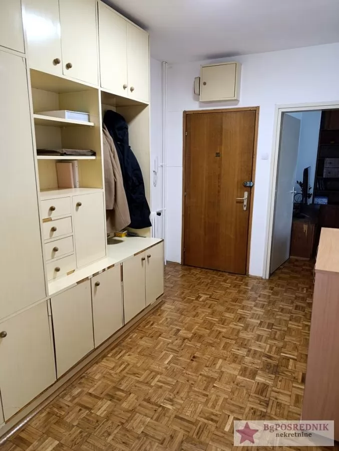 Novi Beograd, Hotel Jugoslavija, Bulevar Nikole Tesle, 76m2 5