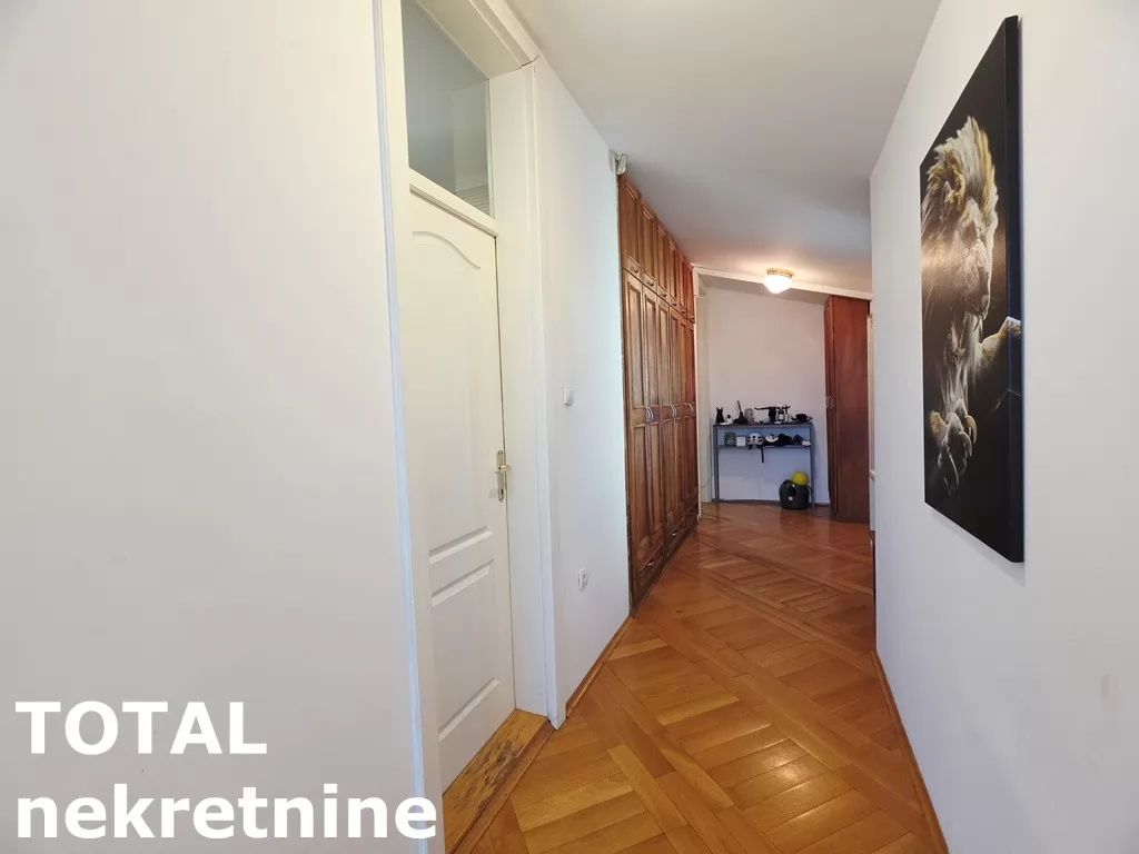 Stan,NOVI SAD,CENTAR,kv: 134.00, € 450000, ID: 1100932 23