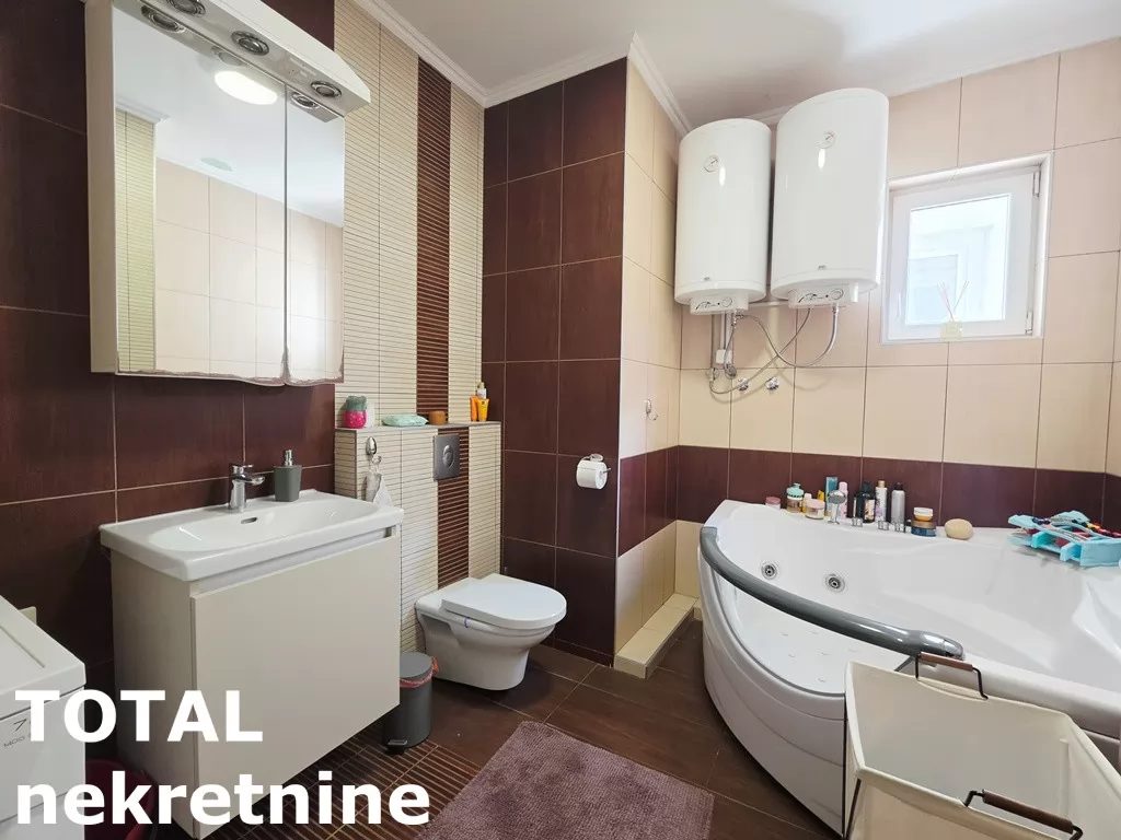 Stan,NOVI SAD,CENTAR,kv: 134.00, € 450000, ID: 1100932 24