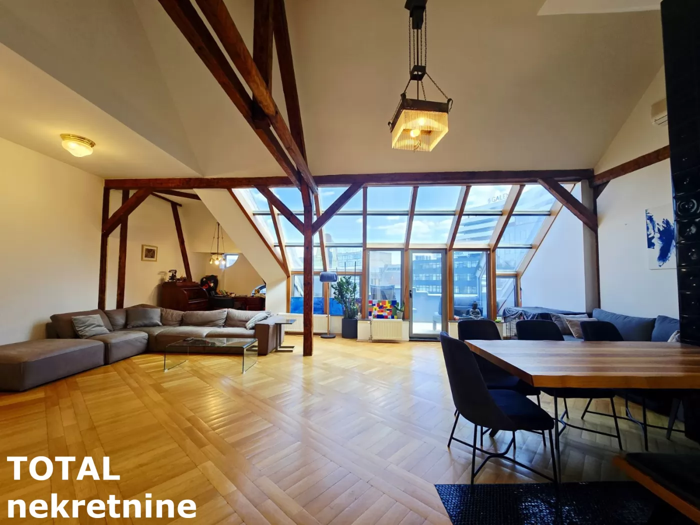 Stan,NOVI SAD,CENTAR,kv: 134.00, € 450000, ID: 1100932 6