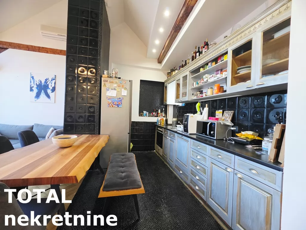 Stan,NOVI SAD,CENTAR,kv: 134.00, € 450000, ID: 1100932 8