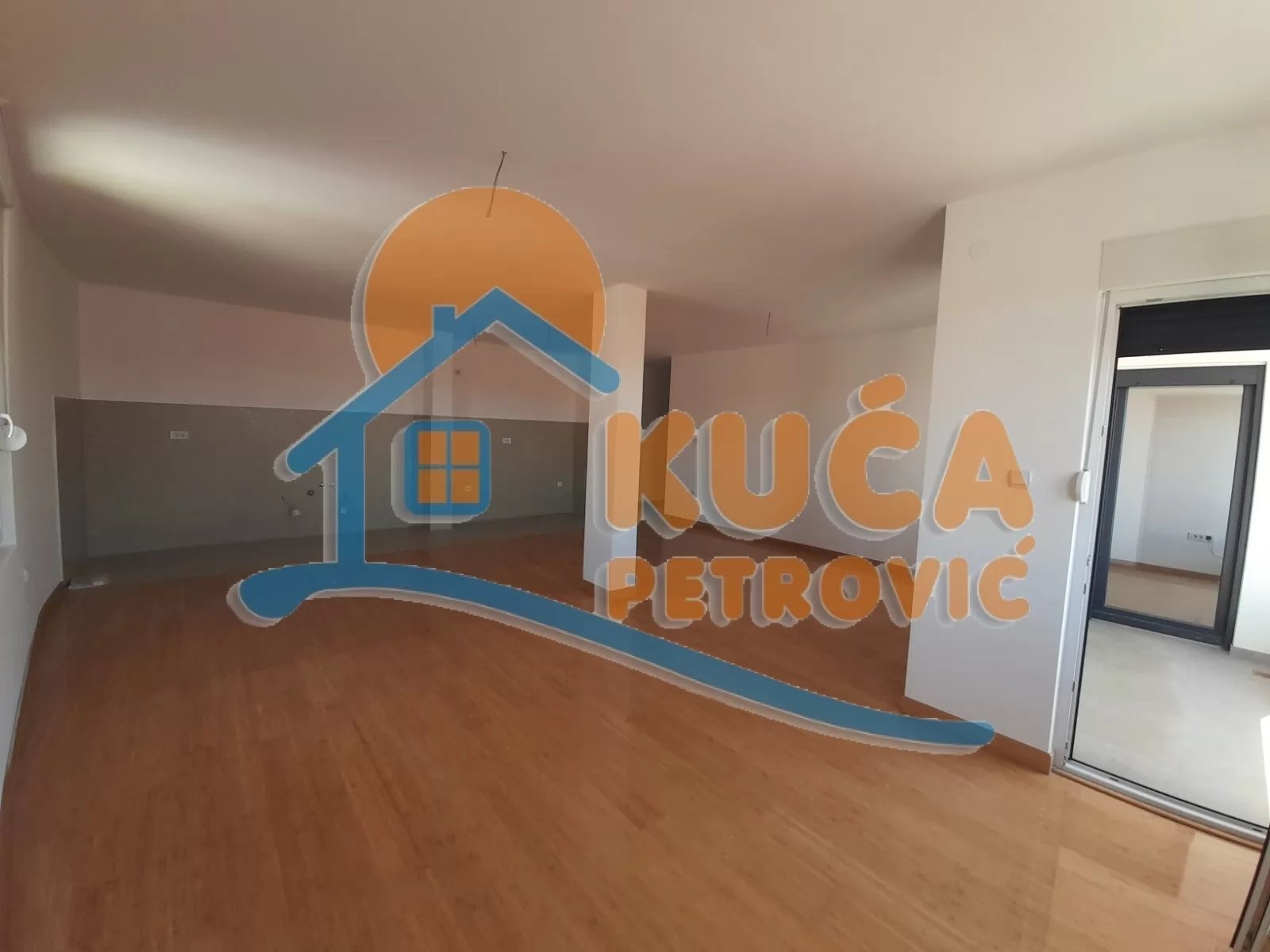 Lokal, 113 m2, Pantelej, Studenička ID: i-016374 3