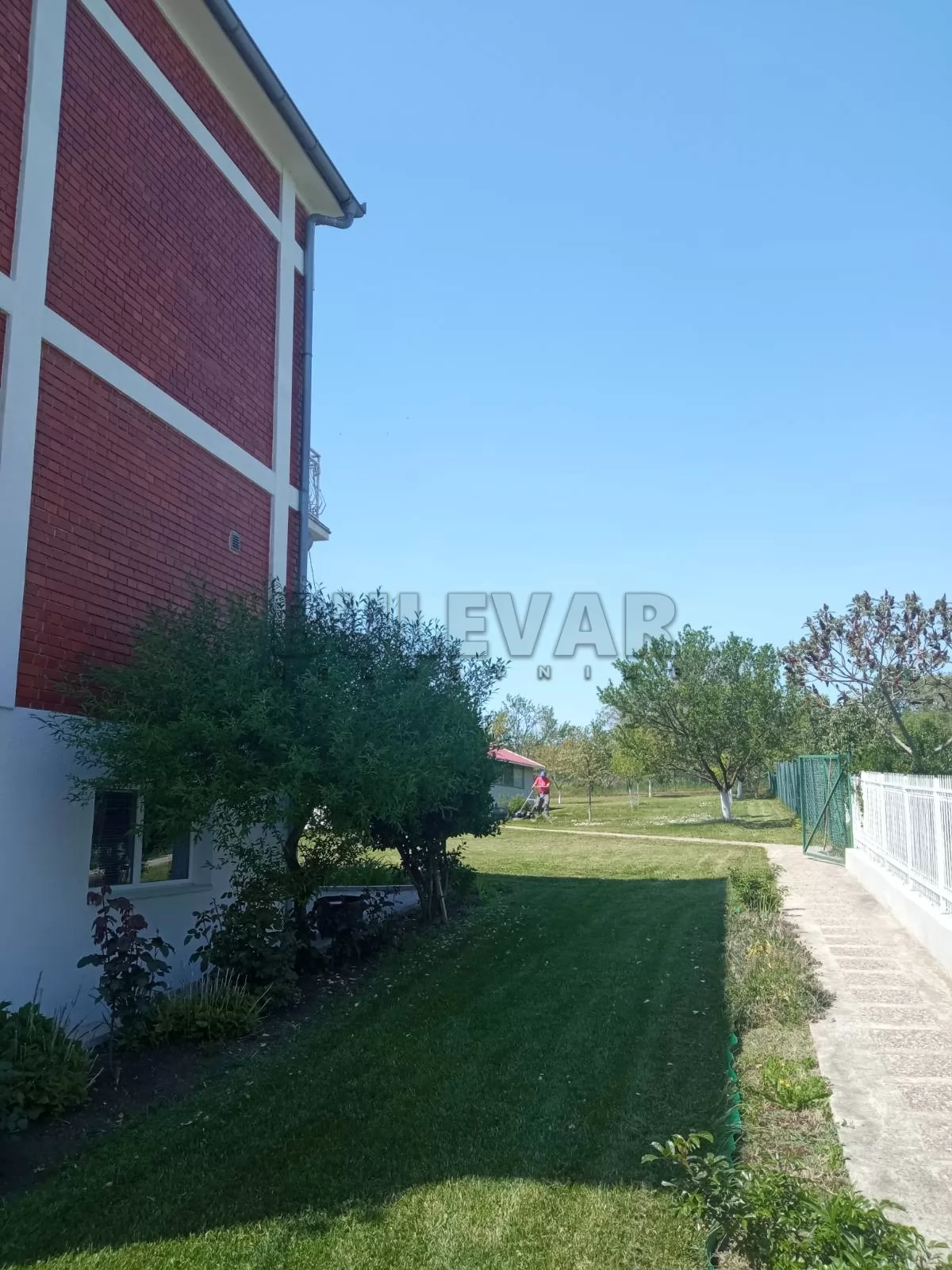 četvorosobna kuća, 353 m2, Jovanovac, Jovanovac ID: p-016392 1
