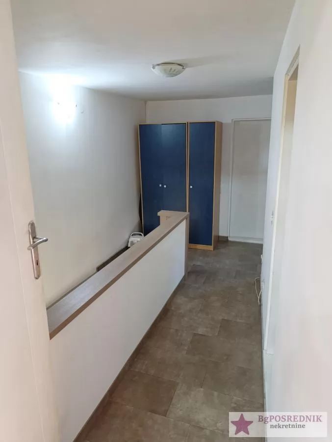 Pančevo, Centar, Cara Lazara, 113m2 9