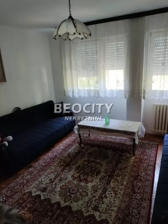 Trosoban stan, 80 m2, Novo naselje, Seljačkih buna ID: 132045 4