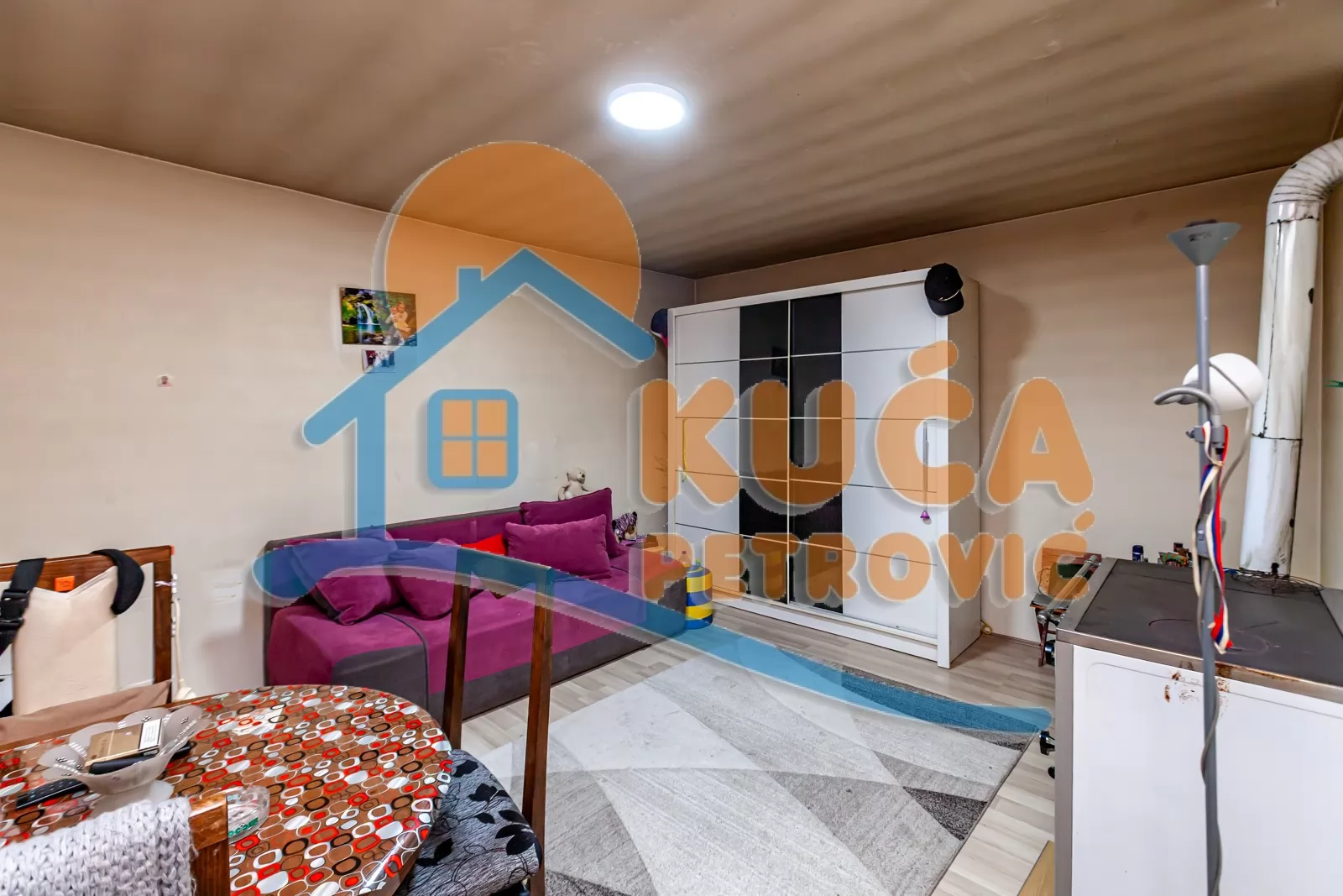 četvorosobna kuća, 180 m2, Ostrovica, Ostrovica ID: p-016397 10
