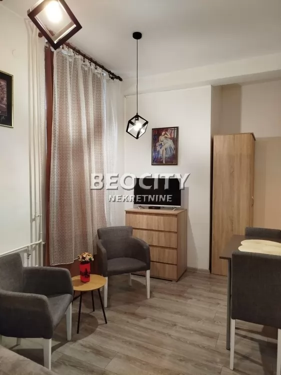Jednosoban stan, 30 m2, Novi Sad, Kralja Aleksandra ID: 79304 2
