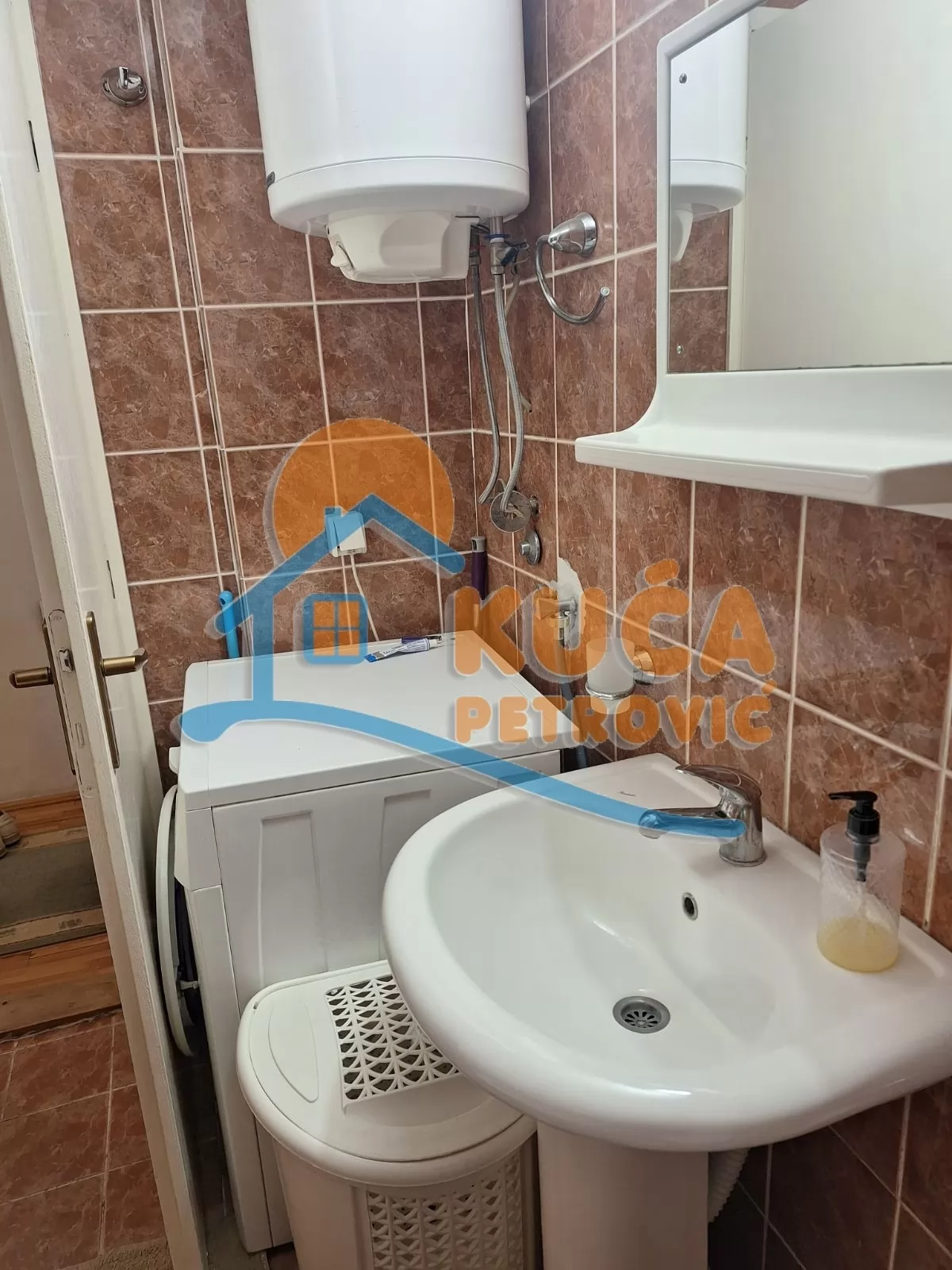 Jednosoban stan, 38 m2, Dom zdravlja, Todora Milovanovića ID: i-04927 12