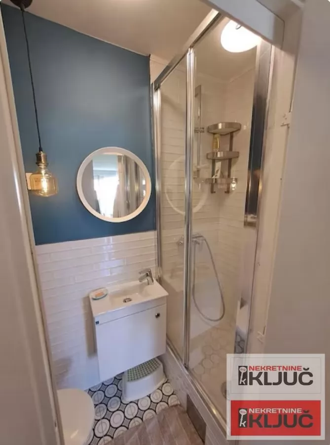 LIMAN 4, 93m2+ terase, Četvorosoban, Renoviran 19