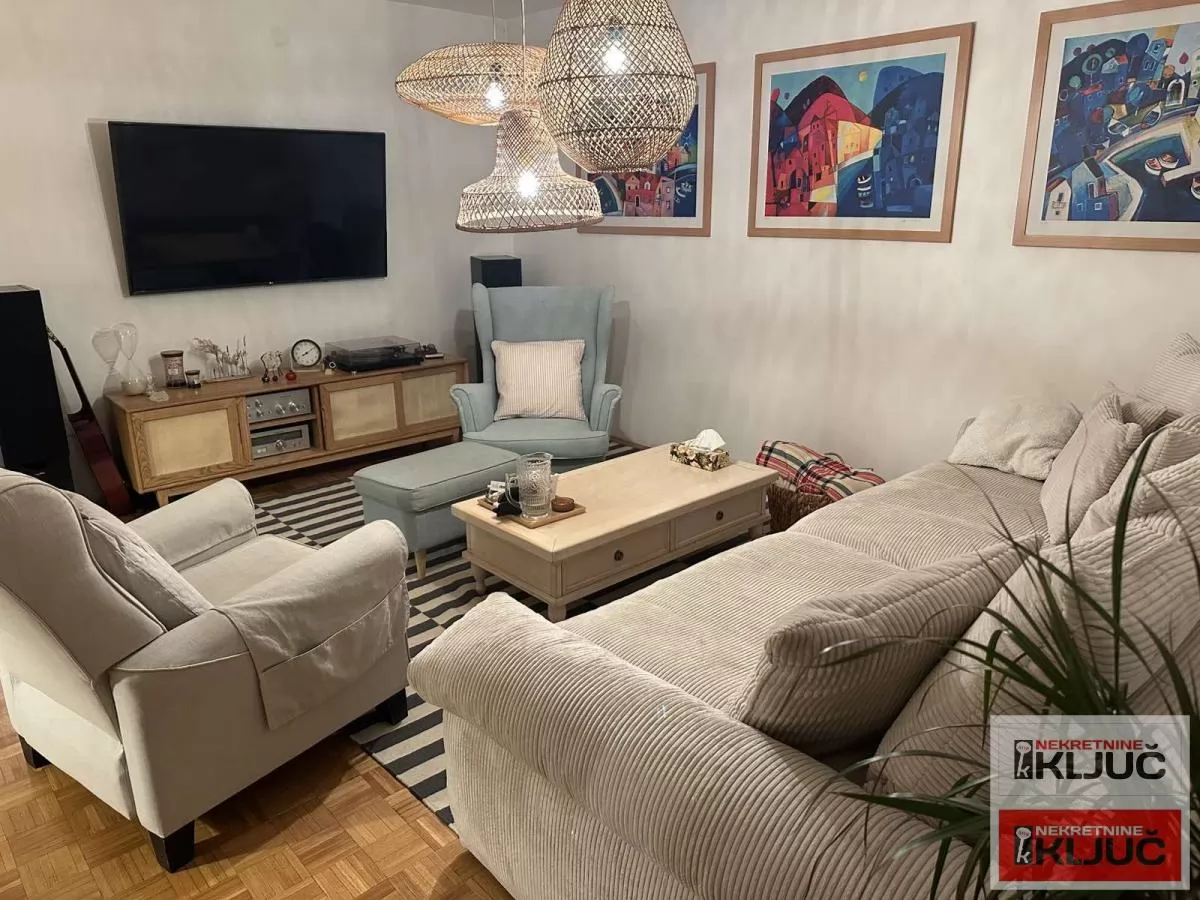 LIMAN 4, 93m2+ terase, Četvorosoban, Renoviran 3