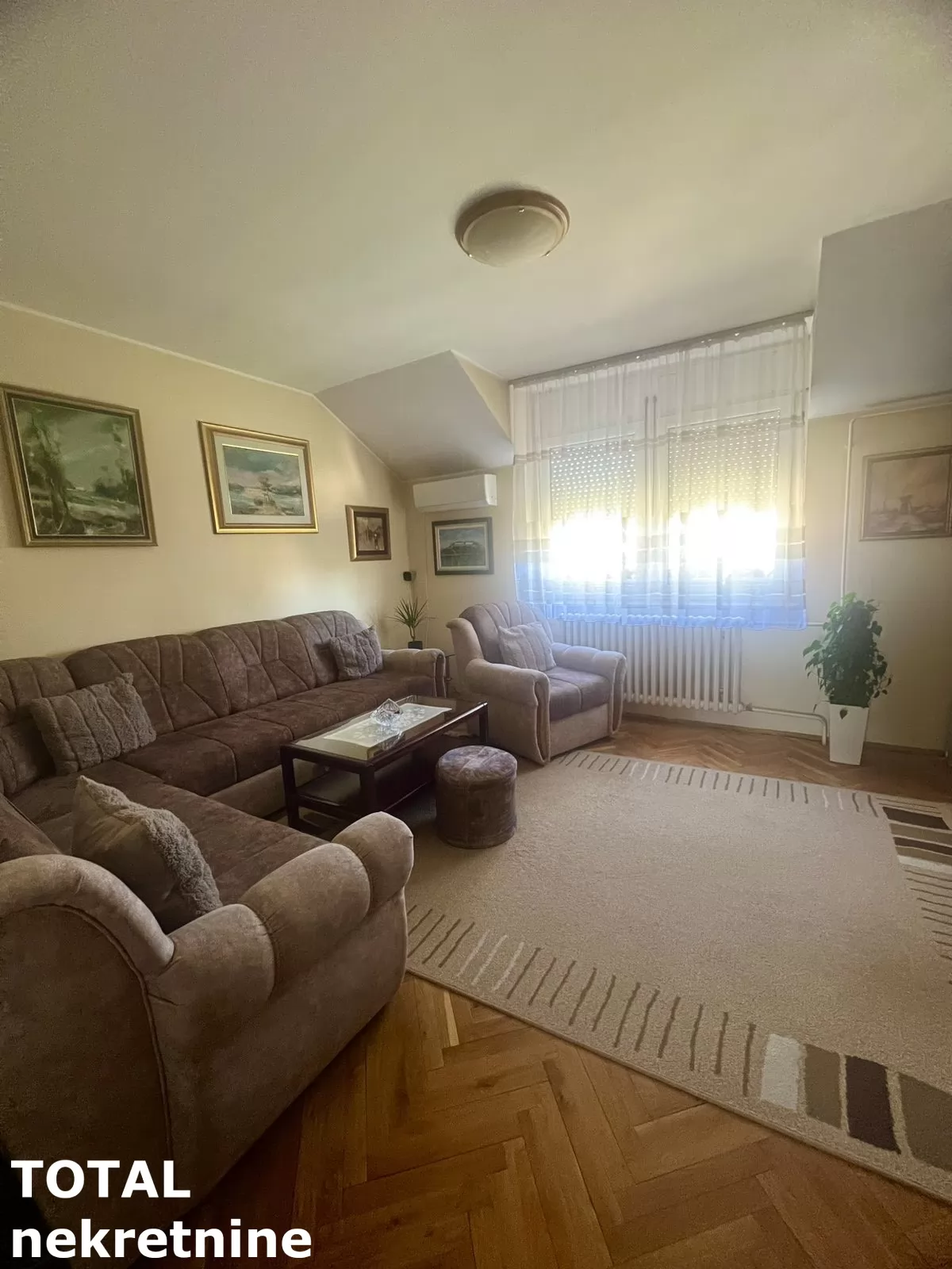 Stan,NOVI SAD,NOVO NASELJE - SAVINA,kv: 100.00, € 180000, ID: 1102322 2