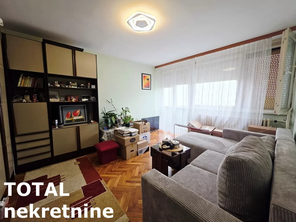 Stan,NOVI SAD,ZELEZNICKA STANICA,kv: 70.00, € 170000, ID: 1102458 1