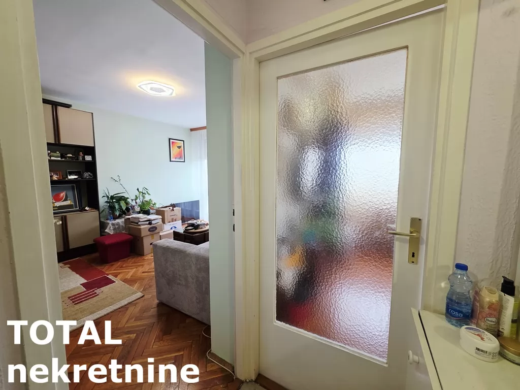 Stan,NOVI SAD,ZELEZNICKA STANICA,kv: 70.00, € 170000, ID: 1102458 16