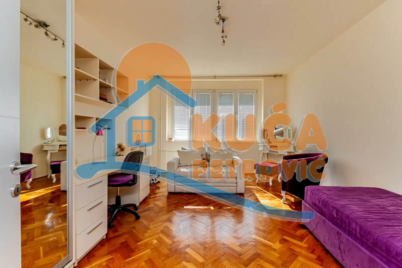 Trosoban stan, 105 m2, Centar, Obrenovićeva ID: p-016395 10