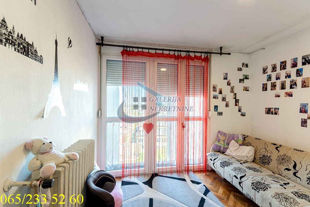 Palilula  Hala Pionir   Bulevar despota Stefana 77m2 3