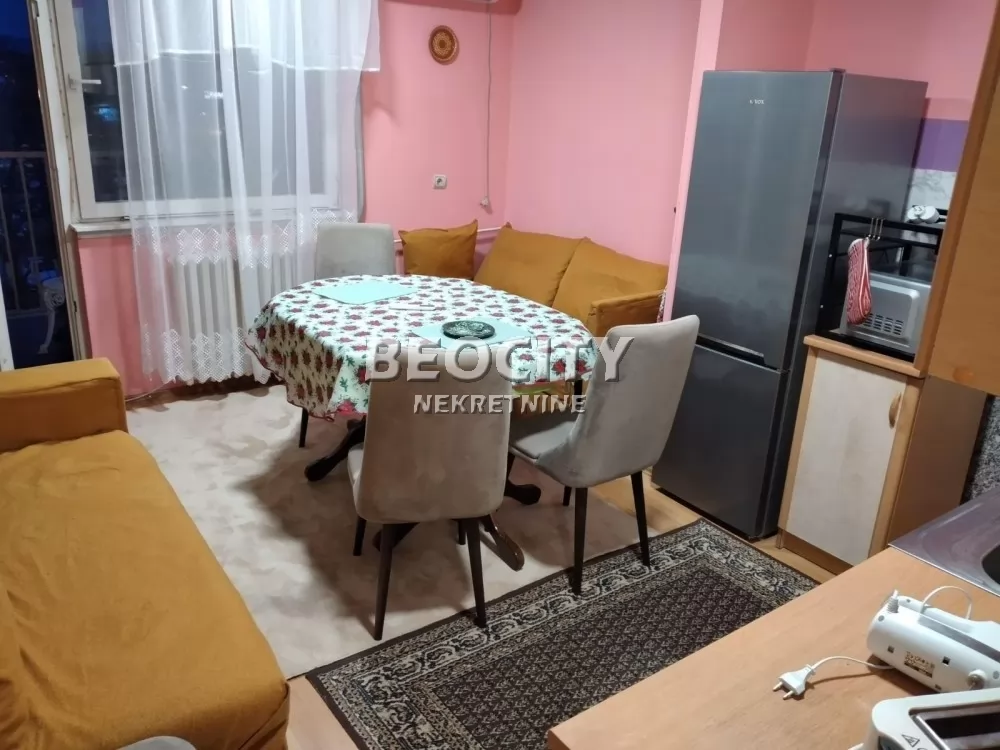 Dvosoban stan, 50 m2, Novo naselje, Bulevar Slobodana Jovanovoća ID: 132083 1