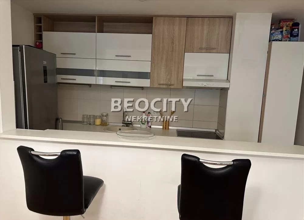 Dvosoban stan, 65 m2, Novi Beograd,  (A blok)  -  Uroša Martinovića ID: 101206 6