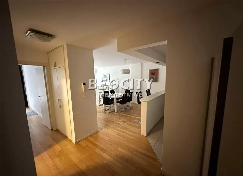 Dvosoban stan, 65 m2, Novi Beograd,  (A blok)  -  Uroša Martinovića ID: 101206 8