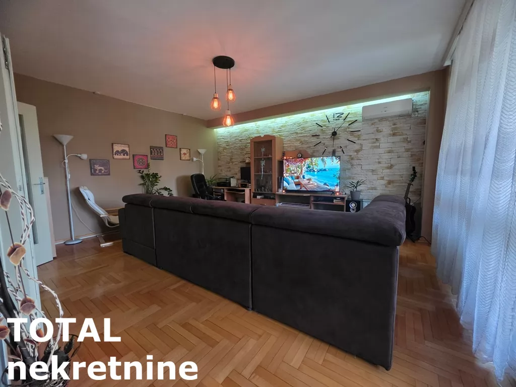 Stan,NOVI SAD,NOVO NASELJE - JUGOVIĆEVO,kv: 98.00, € 232000, ID: 1101571 5