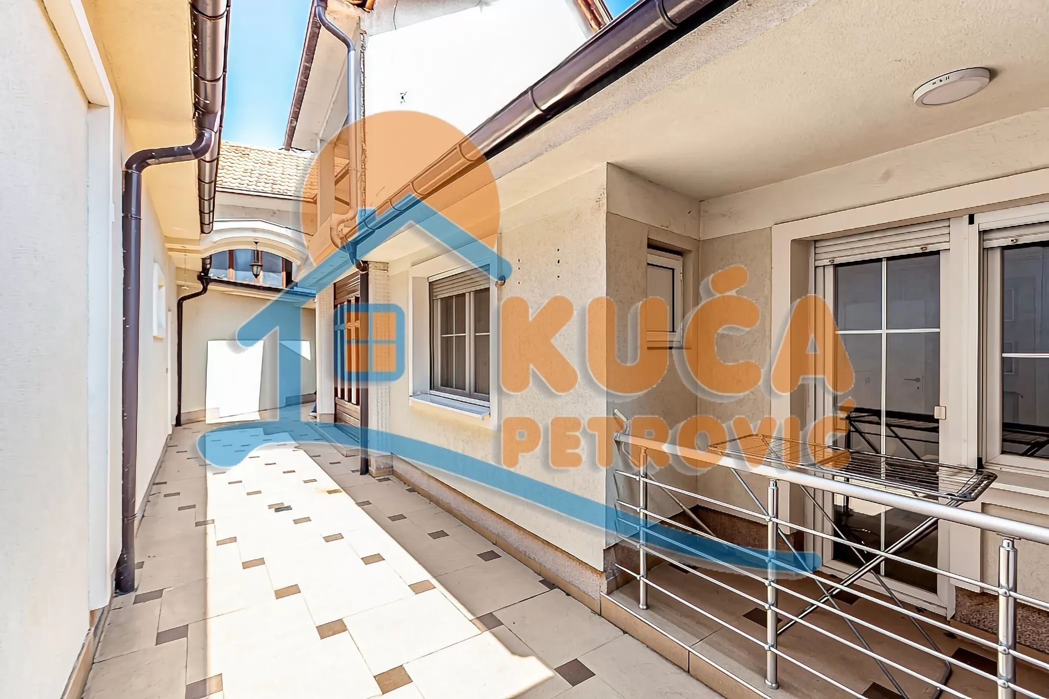 četvorosobna kuća, 375 m2, Čamurlija, Šumatovačka ID: p-016434 1