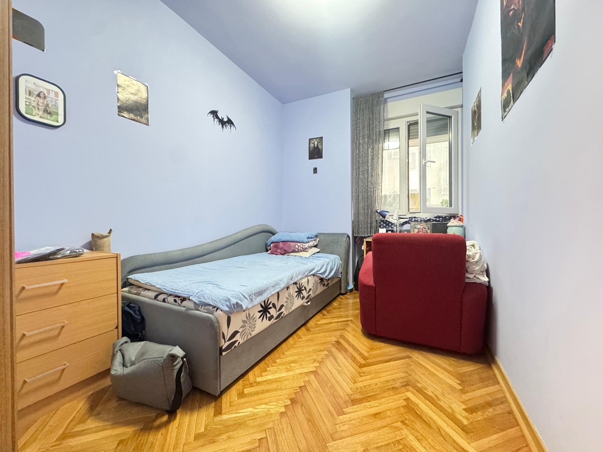 Vračar  Mileševska 3 0 stan sa terasom  84m2 5